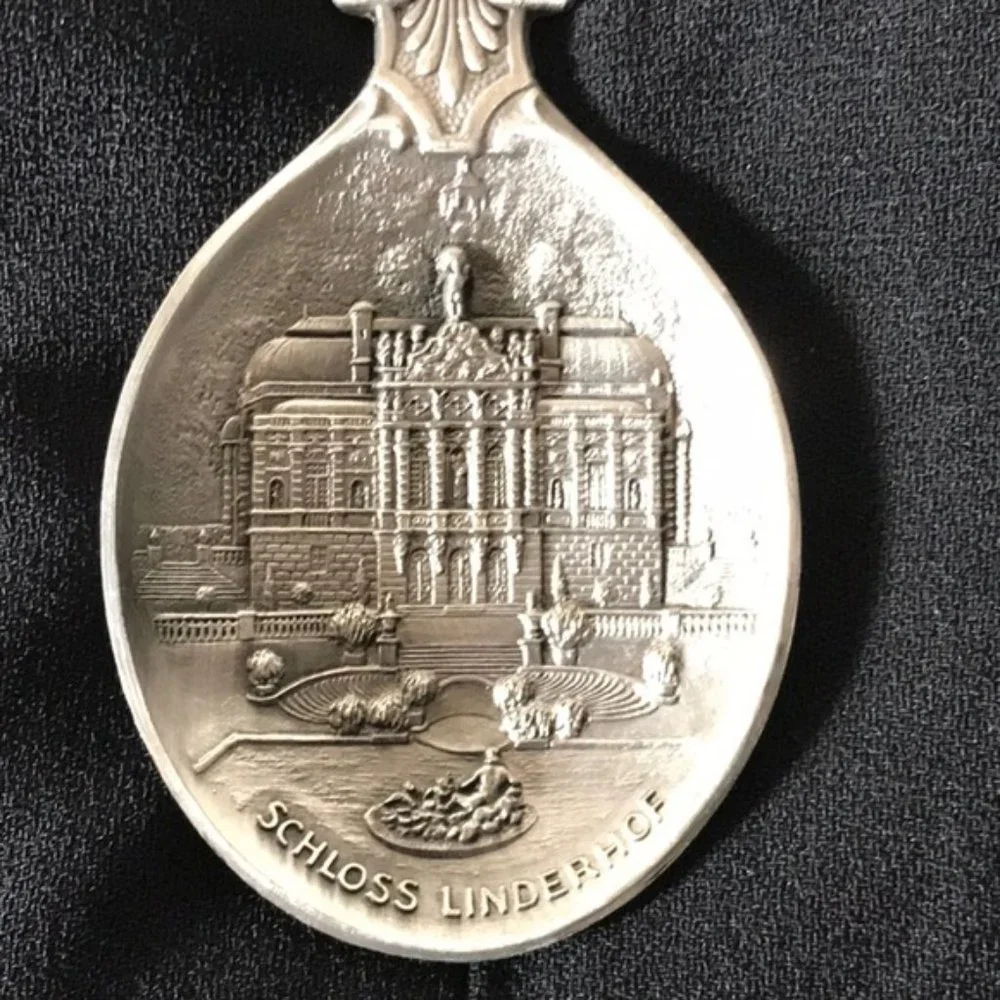 Vintage 1986 German Schloss Linderhof annual tin Zinn spoon collector limited